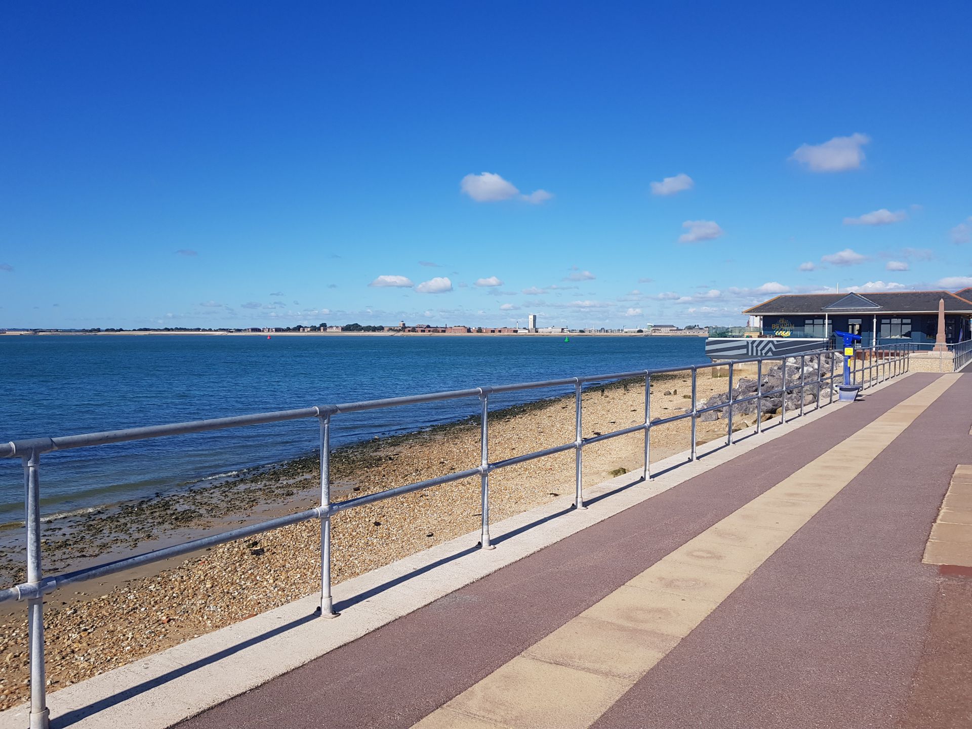 Picture of the seafront at South Parade Pier